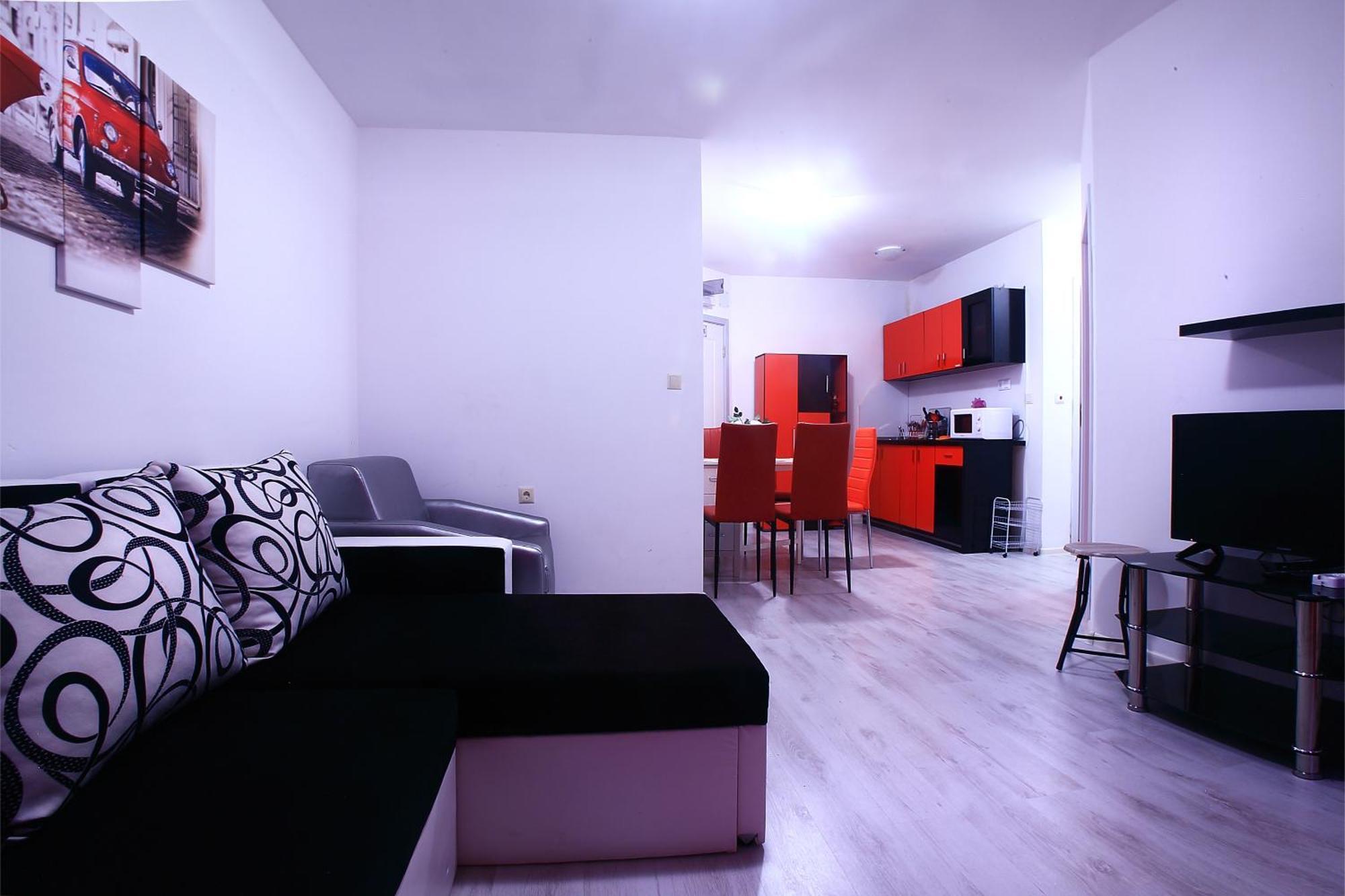 Private Apartment With Parking And Pool Balchik Luaran gambar
