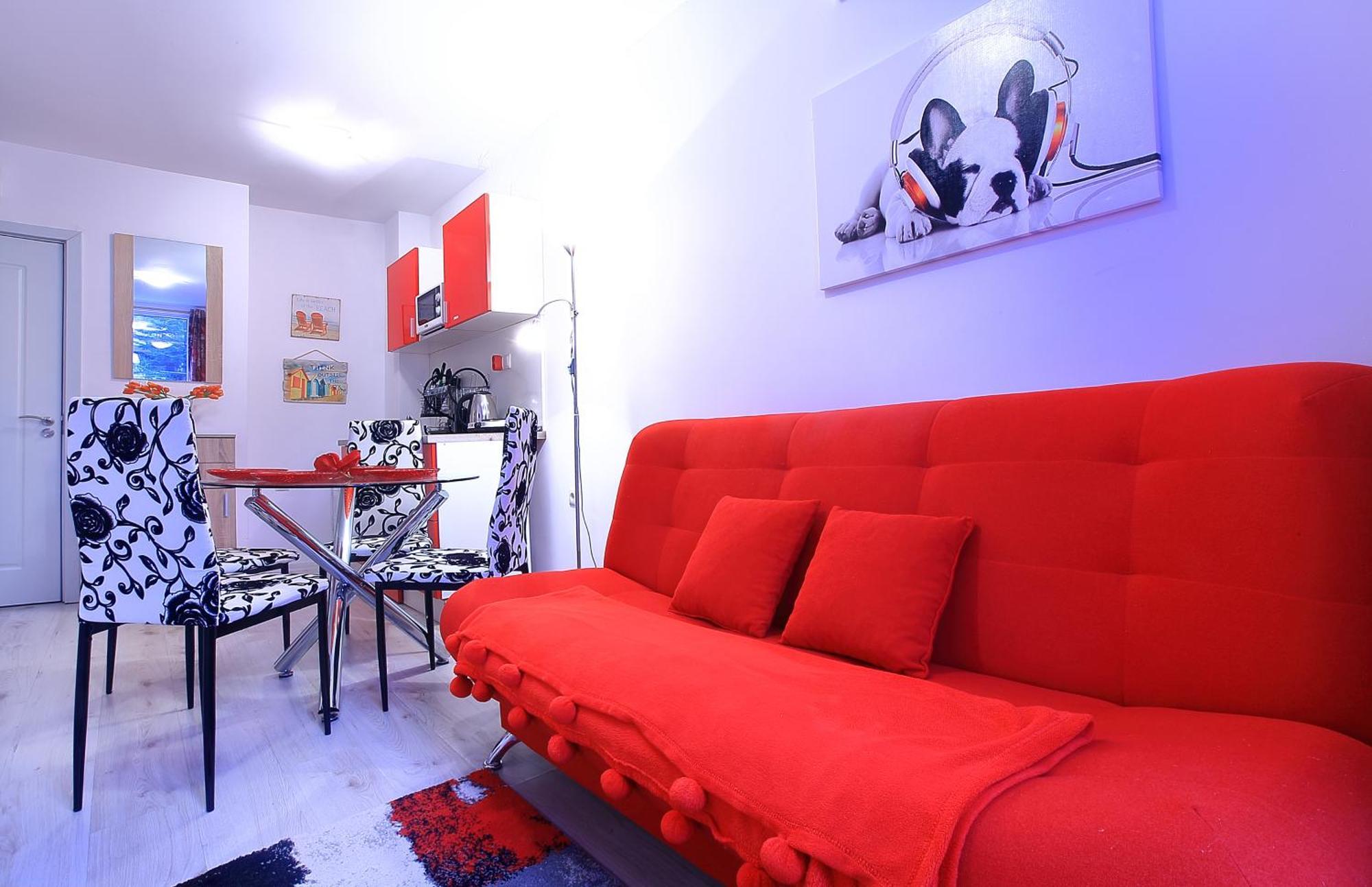 Private Apartment With Parking And Pool Balchik Luaran gambar