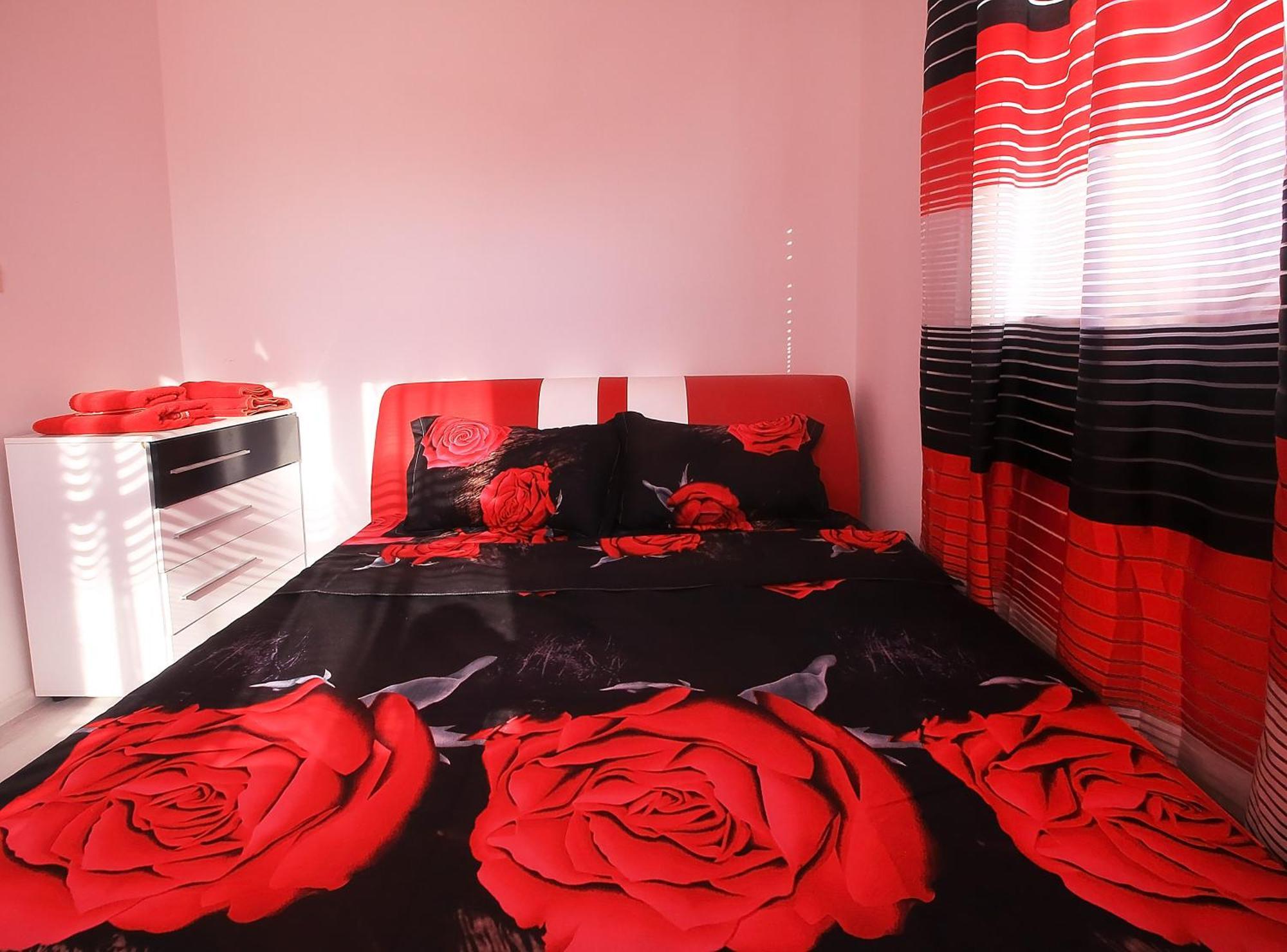 Private Apartment With Parking And Pool Balchik Luaran gambar