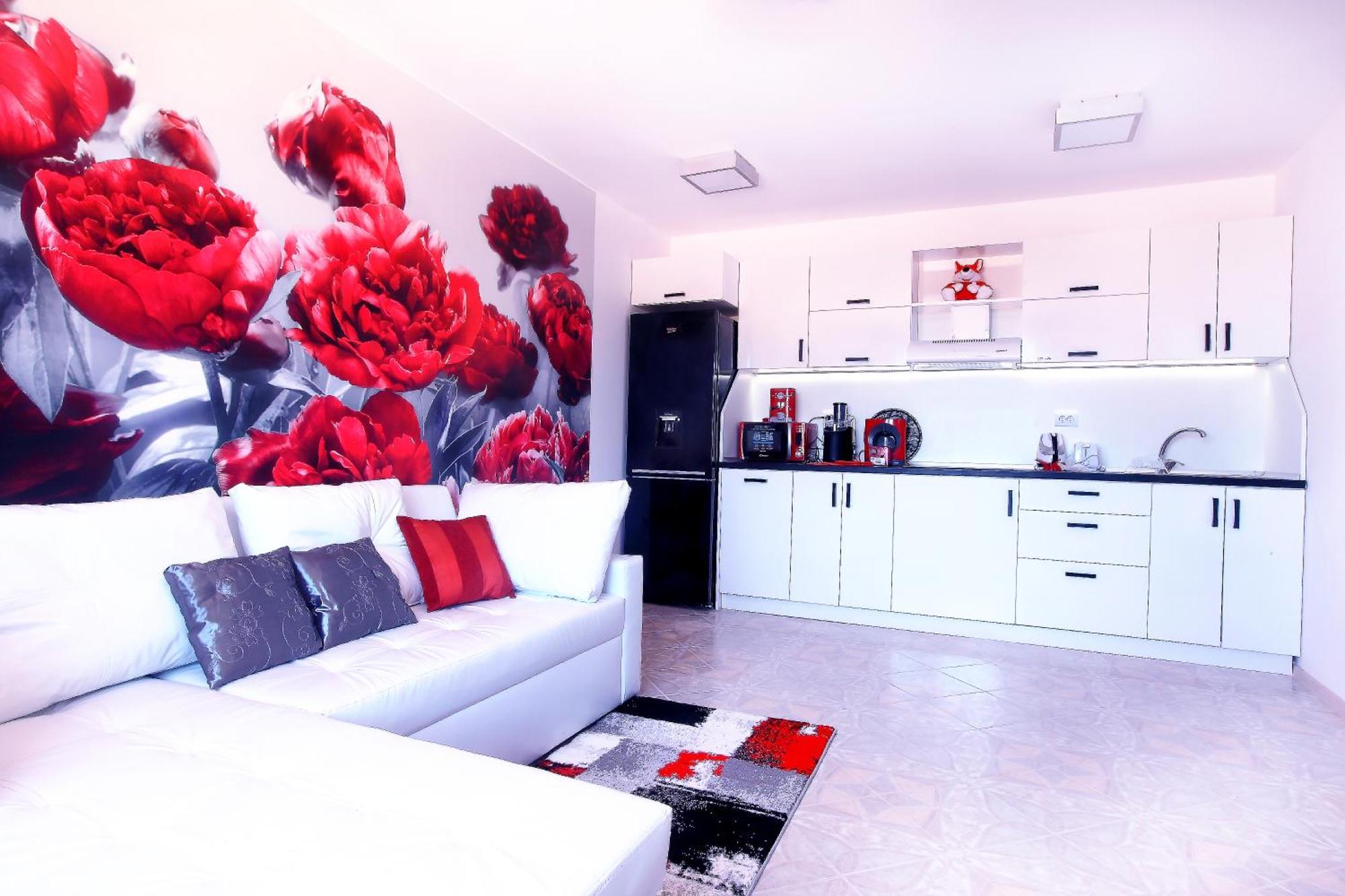 Private Apartment With Parking And Pool Balchik Luaran gambar