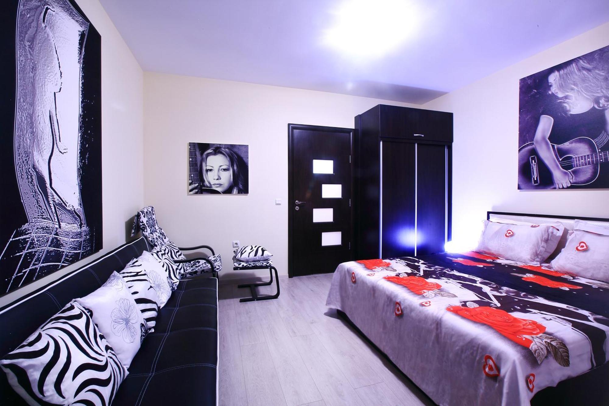 Private Apartment With Parking And Pool Balchik Luaran gambar
