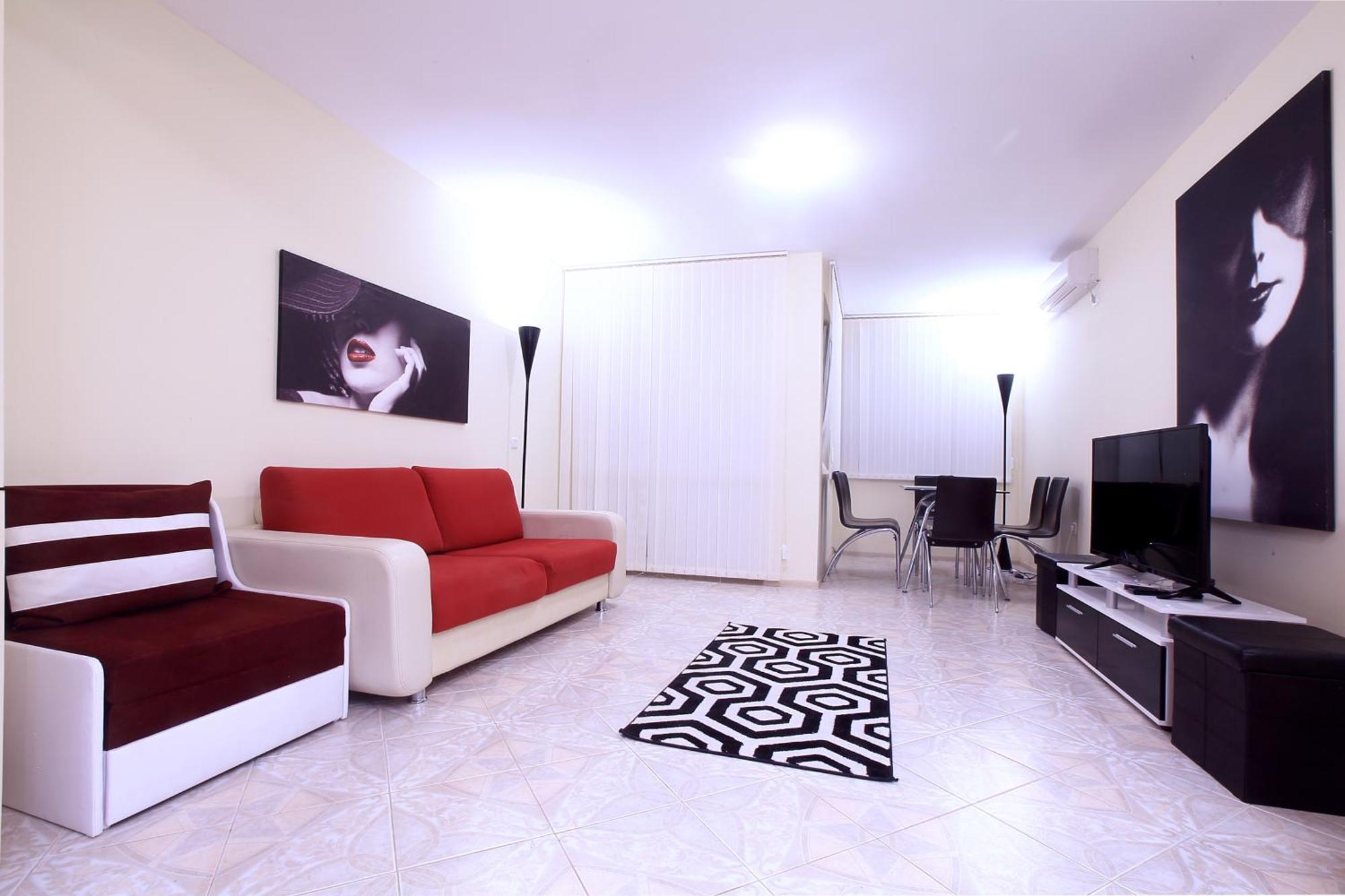 Private Apartment With Parking And Pool Balchik Luaran gambar